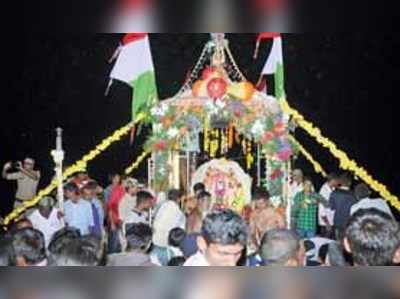 ಹೇಮಾವತಿಯಲ್ಲಿ ತೆಪ್ಪೋತ್ಸವ ಸಂಭ್ರಮ