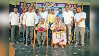 ಮಹನೀಯರನ್ನು ಜಾತಿಗೆ ಸೀಮಿತಗೊಳಿಸದಿರಿ