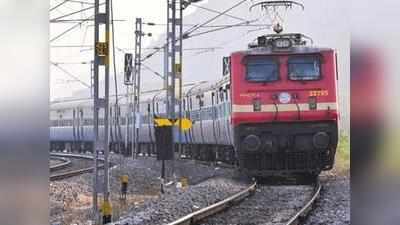 रेलवे ने होली पर यात्रियों लिए चलाई विशेष ट्रेनें, यहां देखें लिस्ट