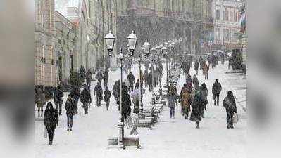 रूस की राजधानी मॉस्को में रेकॉर्ड बर्फबारी, 1 की मौत