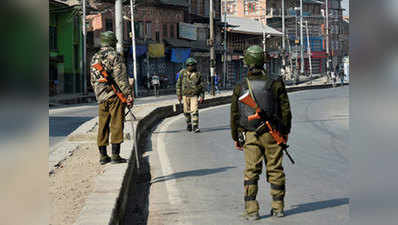 जम्मू-कश्मीर: शोपियां के बाद अब कुलगाम में सेना के खिलाफ FIR