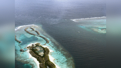 संकट के बीच मालदीव से बोला चीन, हमारे लोगों और प्रॉजेक्ट्स की सेफ्टी पहले करो