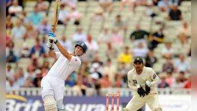 एजबस्टन टेस्ट: इंग्लैंड की पाकिस्तान पर 2-0 की बढ़त

