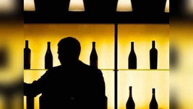 यूपीः शराब सिंडीकेट तलाश रहे हैं ‘डमी पार्टनर’