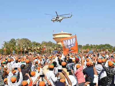 कर्नाटक चुनाव: कांग्रेस-बीजेपी के सामने प्रत्याशी चुनने की चुनौती