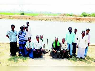 ಕೊಳಚೆ ಪ್ರದೇಶಕ್ಕೆ ಎಸಿ ಭೇಟಿ