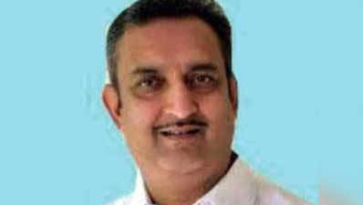 एमएलसी का निलंबन वापस लेने पर महाराष्ट्र विधानसभा में हंगामा