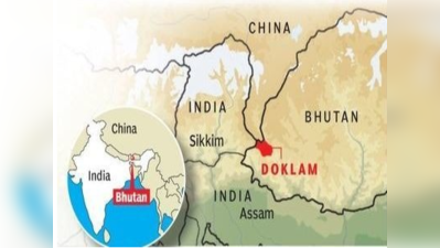 डोकलाम इलाके में हेलिपैड्स और संतरी चौकियां बना रहा है चीन: रक्षा मंत्री