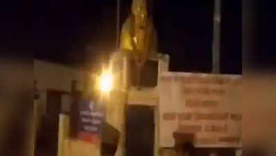 तमिलनाडु: पेरियार की प्रतिमा क्षतिग्रस्त, सीपीआई-बीजेपी कार्यकर्ता गिरफ्तार
