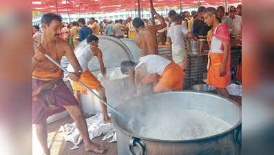 ಲಕ್ಷ ಜನರಿಗೆ ಅನ್ನಪ್ರಸಾದ