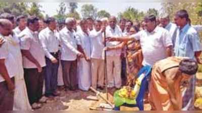 ಕಾಡುಕೊತ್ತನಹಳ್ಳಿ ಬಳಿ ವಿದ್ಯುತ್‌ ಉಪಕೇಂದ್ರಕ್ಕೆ ಶಾಸಕ ಶಂಕುಸ್ತಾಪನೆ