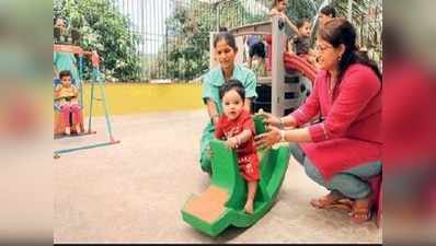 नई मांओं को तोहफा, टूर पर केयरटेकर का खर्च उठाएंगी कंपनियां