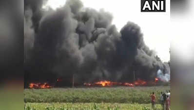 कोलकाता: प्लास्टिक गोदाम में भीषण आग, दमकल की 10 गाड़ियों ने कड़ी मशक्कत के बाद पाया काबू