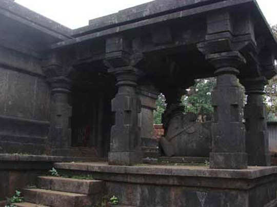 Haunted durga temple devas,Mysterious Devi Temple मां दुर्गा का मंदिर शाम होते ही इसलिए हो जाता है विरान, वजह जान रह जाएंगे हैरान - mysterious durga devi temple of dewas haunted temple -