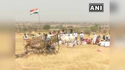 महाराष्ट्र: नीरव मोदी की जमीन पर किसानों ने शुरू की जुताई