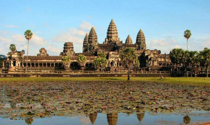 अंगोर वाट मंदिर कंबोडिया