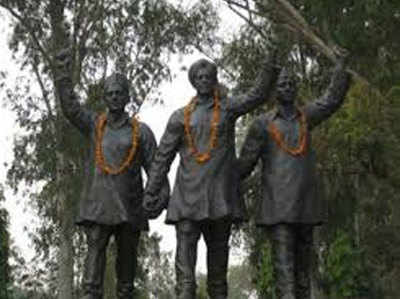 भगत सिंह, सुखदेव और राजगुरु को शहीद का दर्जा मिलने तक भूख हड़ताल का ऐलान