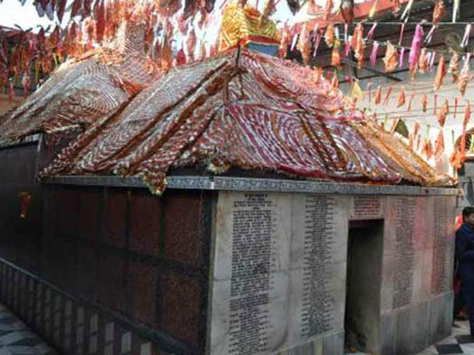 कामाख्‍या देवी शक्तिपीठ से है समानता