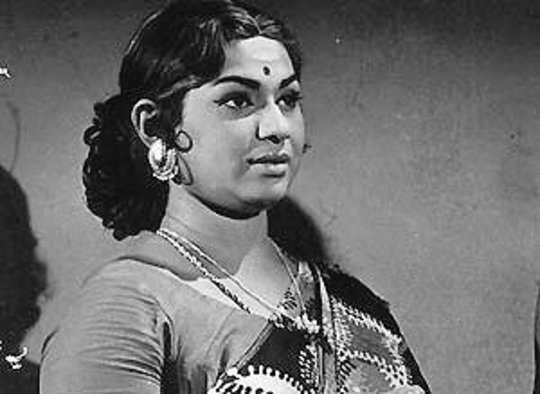 sukumari amma, നടന സൗകുമാര്യം മാഞ്ഞിട്ട് അഞ്ച് വർഷം - actress sukumari amma  fifth death anniversary - Samayam Malayalam