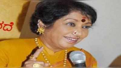 నటి జయంతి కోలుకుంటున్నారు.. అవన్నీ రూమర్లే: కుటుంబసభ్యులు