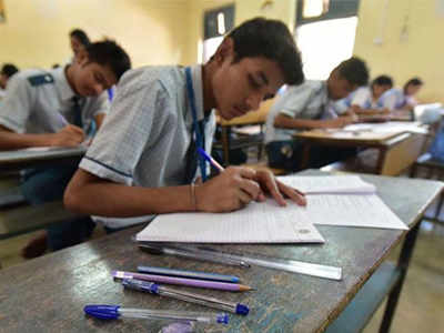 CBSE Exam: दहावीच्या गणिताचा पेपर पुन्हा घेणार