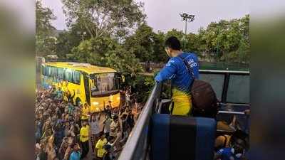 சென்னை ரசிகர்களுக்கு செம ட்ரீட்; ஓபன் பஸ்ஸில் மாஸ் எண்ட்ரி கொடுத்த சி.எஸ்.கே வீரர்கள்!