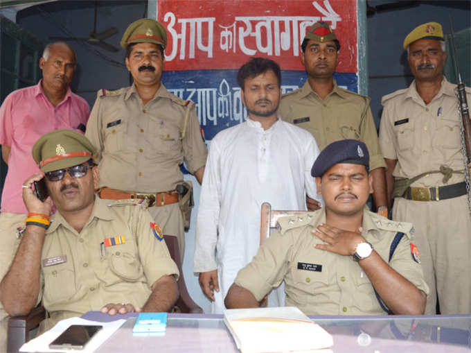 पुलिस ने गिरफ्तार किया मुख्य आरोपी