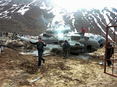 उत्तराखंड में हेलिकॉप्टर दुर्घटना ने फिर सुरक्षा व्यवस्था पर लगाया सवालिया निशान