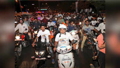 मुंबई: बीजेपी की महारैली ने रोका शहर, ट्विटर पर निकला लोगों का गुस्सा