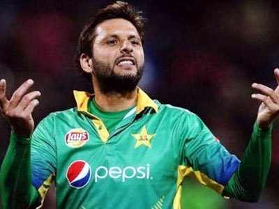 Afridi: बोलावलं तरी IPLमध्ये खेळणार नाही