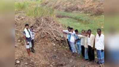 ಹಂತನಮನೆ ಗ್ರಾಮಸ್ಥರ ಪ್ರತಿಭಟನೆ