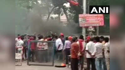 सोशल मीडिया से सड़क पर उतरा भारत बंद, बिहार में कई जगहों से आगजनी और फायरिंग की खबरें