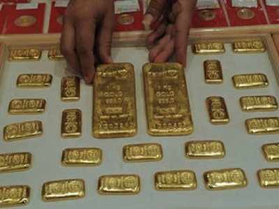 केरल: एयरपोर्ट पर यात्रियों के पास से बरामद हुआ 42 लाख का सोना