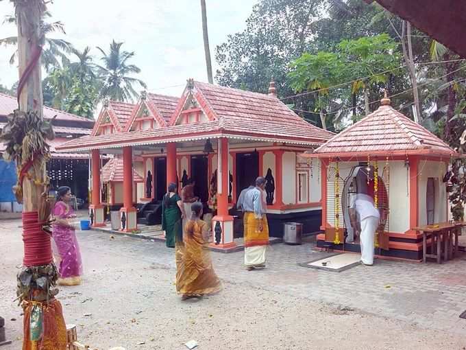 വാഴപ്പള്ളി അന്നപൂർണേശ്വരീ ദേവീ ക്ഷേത്രം