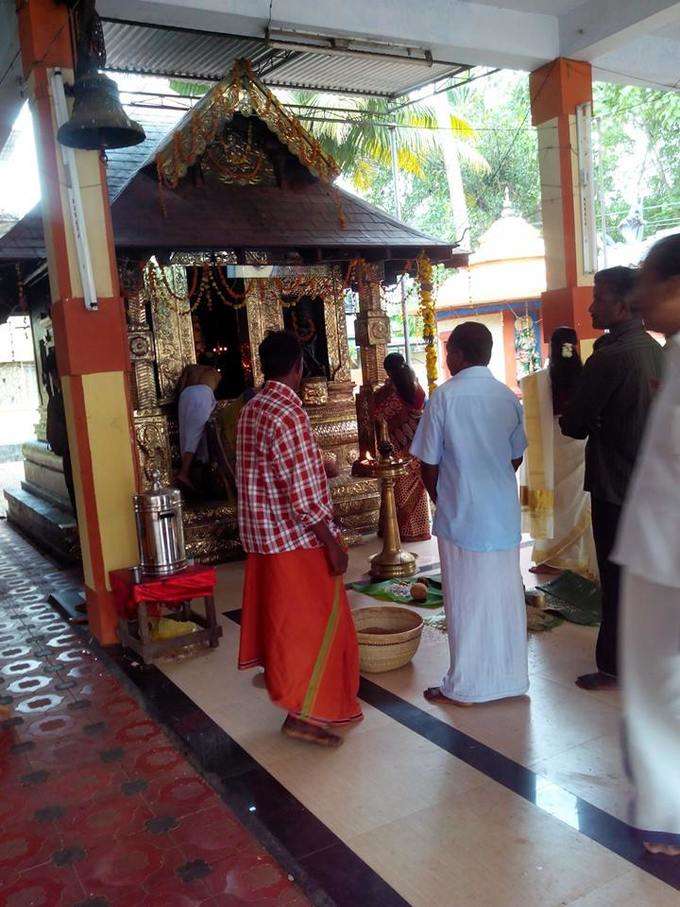 വാഴപ്പള്ളി അന്നപൂർണേശ്വരീ ദേവീ ക്ഷേത്രം