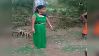 ओडिशा: लोगों की मदद करने पर खंभे से बांध महिला को पीटा