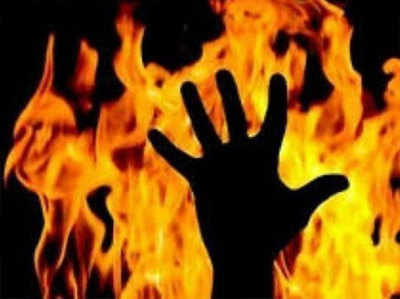 पलवलः पत्नी पर पेट्रोल छिड़कर लगा दी आग