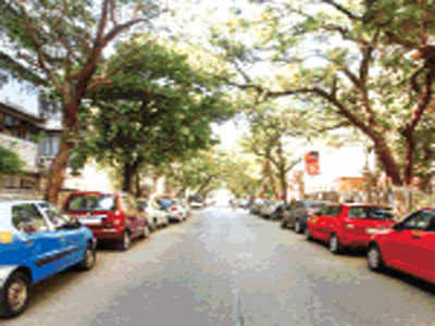 नवी मुंबईत रस्त्यावरचे पार्किंग सशुल्क!