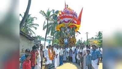 ಹಾದ್ರೀಹಳ್ಳಿಯಲ್ಲಿ ಕಲ್ಲೇಶ್ವರ ದೇವರ ರಥೋತ್ಸವ