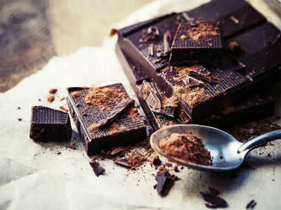 इम्यूनिटी बढ़ाने और स्ट्रेस कम करने में मददगार है डार्क चॉकलेट