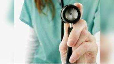 कमी के बावजूद डॉक्टरों को प्रशासनिक तैनाती क्यों?: HC