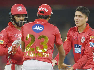 KXIP vs RR: पंजाब की जीत में चमके स्पिनर मुजीब उर रहमान