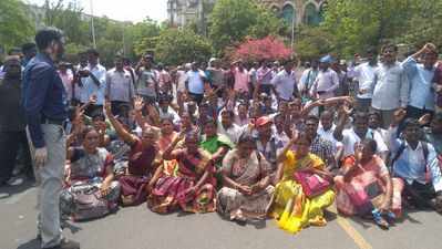 Jactto Geo Protest: சென்னை போராட்டத்தில் மாற்றுத் திறனாளி ஆசிரியர் மரணம்!!