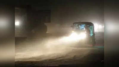 hail storm: तीन तासांत दिल्लीला वादळाचा तडाखा