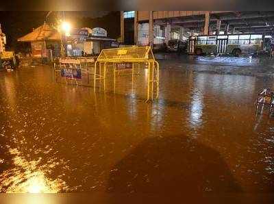 மேளம் போல் இடி இடிக்க... பெங்களூருவை வாழ்த்திய கன மழை