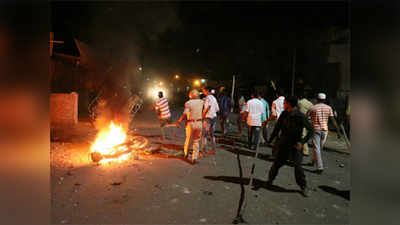 Aurangabad: औरंगाबादमध्ये दंगल; ३० जण जखमी