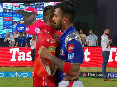 IPL 2018: जब हार्दिक पंड्या और लोकेश राहुल ने पहनी एक-दूसरे की जर्सी, दिखी खेल भावना