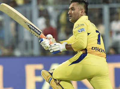 Dhoni: सामना हरला; पण धोनीनं रेकॉर्ड केला!