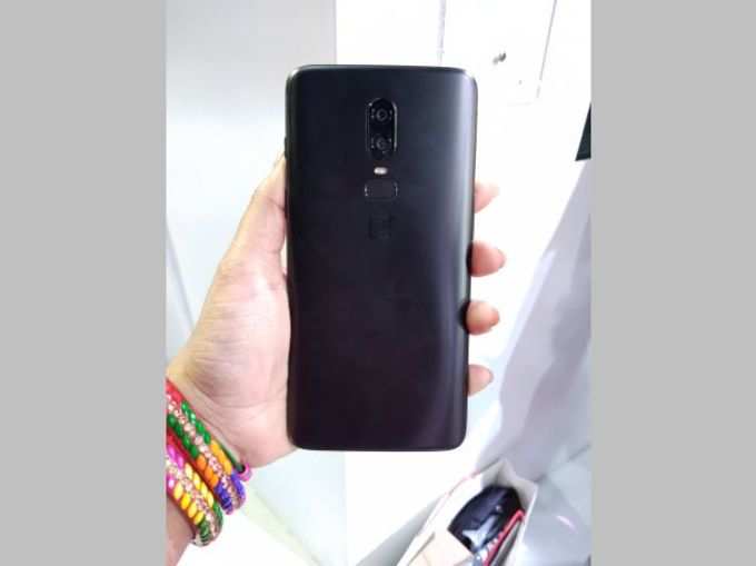 ONEPLUS 6 REAR