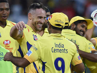 IPL 2018: आखिरी 13 गेंदों में चेन्नै सुपर किंग्स ने यूं छीनी सनराइजर्स हैदराबाद से जीत